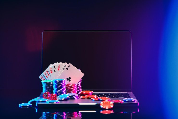Pengguna Indonesia mengakses platform hiburan digital hangat138 dengan aman melalui ponsel